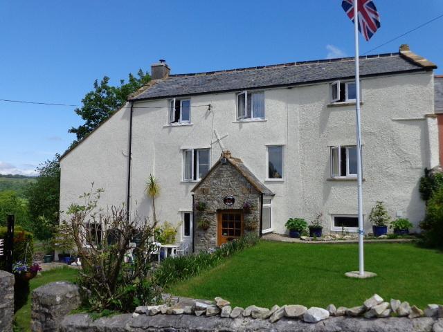 Lodge House B&B Buckland St Mary Esterno foto