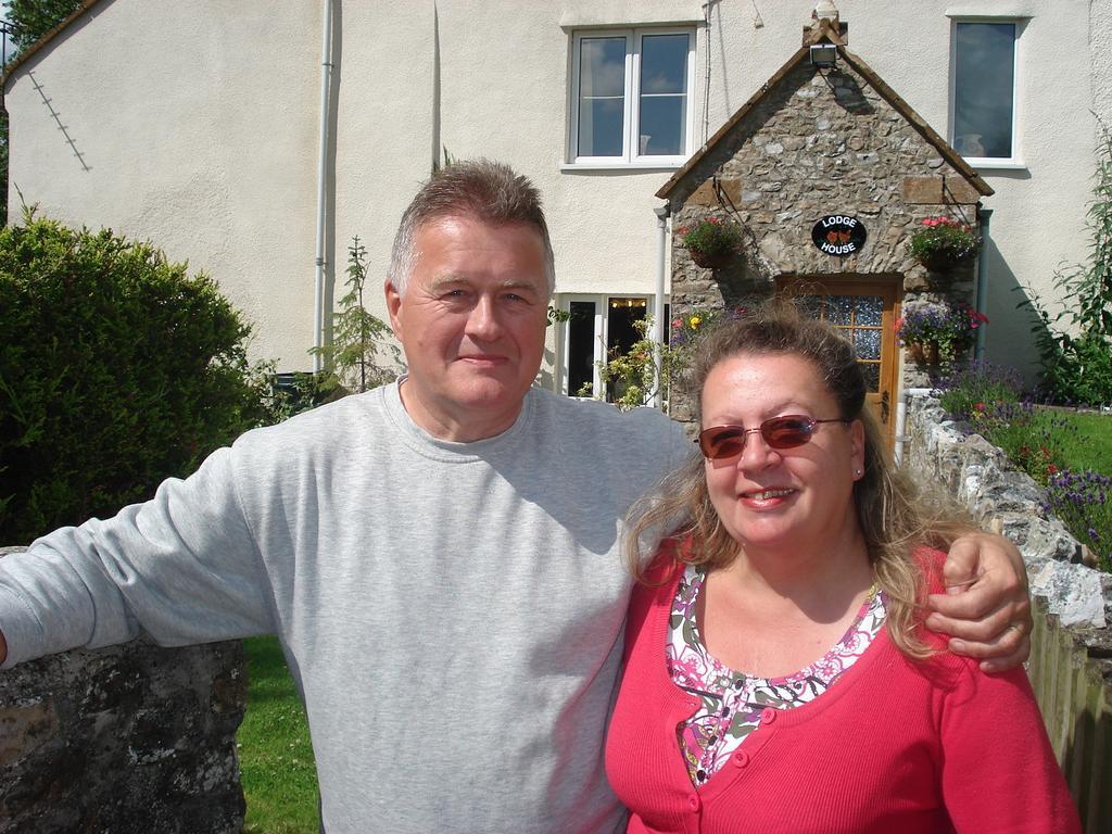 Lodge House B&B Buckland St Mary Esterno foto
